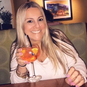 Meet your Posher, Paula